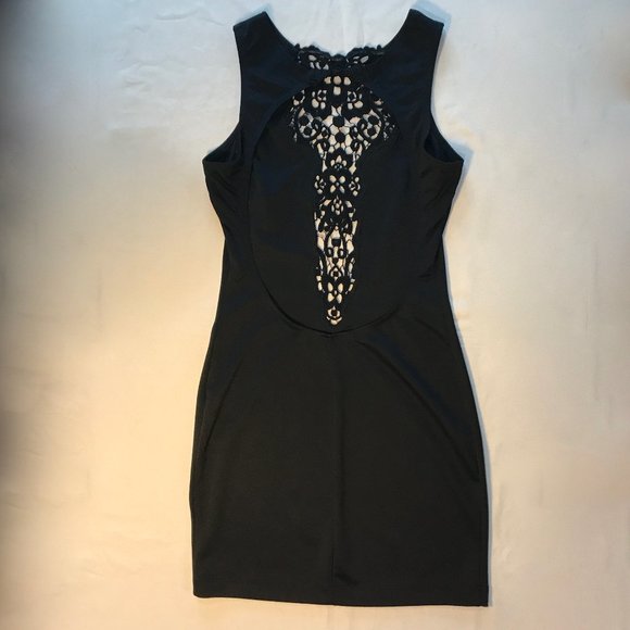 Black bodycon dress with open back - Picture 4 of 9